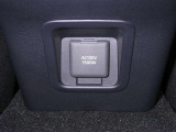 【電源コンセント】非常時やキャンプなどに役立つAC100V/1500Wコンセント付きです。