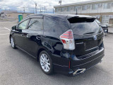 広々とした車内空間に優れた燃費性能。更にデザインも上質で人気のお車です!