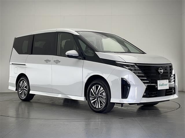 セレナ 1.4 e-POWER ハイウェイスター V 修復歴無し