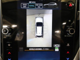 広い視界で、死角をほぼゼロに。駐車場でも交差点でも、安心感が一段とアップするドライバーの味方です。