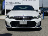 【キドニーグリル】BMWは約90年もの間、ほぼ全ての車両にひと目でBMWだと分かるこの特徴的なフロントグリルが備えられ、デザイン・アイコンとして親しまれてきました。