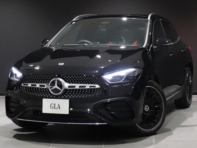 GLAクラスGLA200 d 4マチック アーバン スターズ 4WD