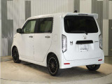 色々なお店で販売しているHonda車ですが、アフターサービスも全てお任せ頂けるのは「HondaCars正規販売店」だけ!ご納車後もお住まいの地域の販売店にて アフターサービスをお任せいただけます。