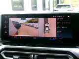 高画質の全周囲カメラが付いております。コーナーセンサーと併せてご利用いただくと駐車も楽々