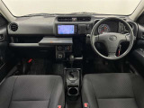 シンプルで使いやすい車内装備品!使用感少なめでキレイに使用されています!