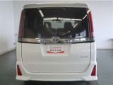 沢山乗れるのがこの車の魅力!2台で移動しないと・・・なんて時もこの車なら1台で!大活躍です♪