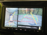【パノラマモニター】専用のカメラにより、上から見下ろしたような視点で360度クルマの周囲を確認することができます☆死角部分も確認しやすく、狭い場所での切り返しや駐車もスムーズに行えます。