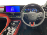 クラウンスポーツ 2.5 RS E-Four 4WD 