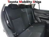後席もゆとりあるスペ-スをしっかり確保。