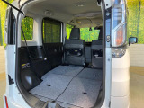 普段のお買い物や通勤、送迎等に十分な荷室スペースを確保しております。セカンドシートを倒すと、大きな荷物の積載も可能です♪