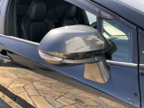 ミラーウィンカーは方向指示器がドアミラーに内蔵されているタイプで被視認性の良さなどに定評があります★