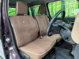 運転席シート廻りは使用感も少なく、良好な状態となっています。丁寧に使われていたことがよくわかりますね。