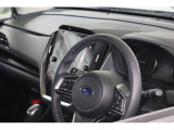 クロストレック 2.0 リミテッド 4WD 