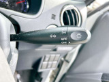 【オートライト】車外の明るさを検知して、自動的にヘッドライトを点灯してくれます♪トンネルを走行する際にも、自動的に点灯してくれて便利な装備の1つです♪