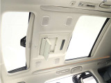 アルファードハイブリッド 2.4 SR Cパッケージ 4WD (サンルーフ)(黒本革電動シート)(...