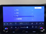 バックモニターが標準装備。お車の車庫入れが苦手な方も大丈夫です。