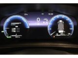 マルチインフォメーションディスプレイ付きのメーターです!エコ運転へ導く多彩な情報を表示してくれます。