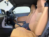 フロントシートです。ゆったり運転ができます。長距離ドライブもラクラク♪♪