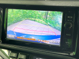 【バックカメラ】駐車時に後方がリアルタイム映像で確認できます。大型商業施設や立体駐車場での駐車時や、夜間のバック時に大活躍!運転スキルに関わらず、今や必須となった装備のひとつです!