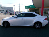 左右見やすく運転しやすいです(^^)/