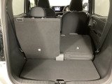 左右分離ですので、いろいろな形の荷物が積めます。