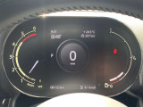 お車でお越しの際は、首都高速6号線・加平ICより5分、環状7号線沿いにございます。
