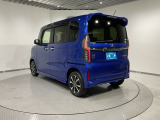 「自動車保険」と「あんしん特典」がひとつになったHondaのお店ならではの保険プランです。お客様のカーライフにより一層の安心をプラスします。