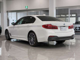 BMWを熟知したメカニックよる100項目の納車前点検☆ドイツ本国と同様の教育・訓練を受けたBMW専門メカニックが100項目にも上るポイントを徹底的にチェックいたします。