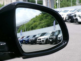 車線変更の注意表示も装備しておりますので安心してドライビングを楽しむことができます!
