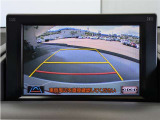 駐車が苦手な方にも安心なバックモニター付き