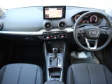 Q2 35 TFSI アドバンスド 