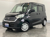 インテリアは落ち着いたデザインで、毎日の運転が快適に。