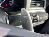 ★マニュアル車のような感覚で操れるパドルシフト★シフトレバーをマニュアルモードの位置にして『+』のレバーを引くとシフトアップ『-』のレバーを引くとシフトダウンします!