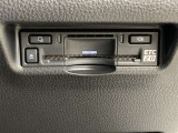 ETC車載器付きです。高速道路の料金所もスムーズに通過できます。
