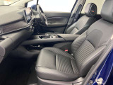 【車内ルームクリーニング済】専門スタッフにより車内はきれいにルームクリーニングを行っております。