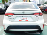 リアスポイラー&WxB専用リアバンパーが装着されたスポーティなリアビュー。車のナンバープレートをお好きな番号に設定できます(大きな4桁の部分のみ)。結婚記念日やお子様の誕生日などにされてはいかがですか