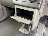 店舗にて現車の確認もいただけますので、お電話で在庫のご確認の上是非ご来店くださいませ!!!
