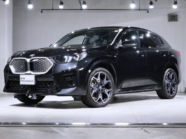 iX2xドライブ30 Mスポーツ 4WD