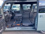 左センターピラーが無いので、荷物の積み下ろしもらくらくです♪