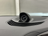 PCM純正ナビゲーションシステムには標準でCARPLAYとの連携機能が備わっております。