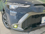 【シーケンシャルターンランプ付きLEDヘッドライト】人気の『流れるウィンカー』付きのLEDヘッドライトを装備♪高級感はもちろん、点灯時は存在感たっぷりで他車からも認識されやすく安心です。