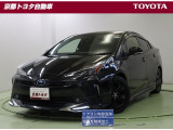 何度も姿を変えながらも第一線を走り続けるハイブリッドのパイオニア【プリウス】。内外装に「黒」をちりばめた特別仕様車Black Edition。精悍さを極めたモデリスタフルエアロスタイルです。