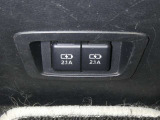 【充電用USB端子】デバイスの充電に便利です。※実際の接続端子は写真で確認or店舗までご気軽にお問合せください♪