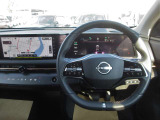 清潔で広々した座席です!是非、現車を見て体感してみてください。