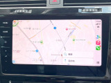 ●Apple Car Play:スマホとの有線接続で、ナビ・オーディオ再生などスマホのアプリ機能が画面でも使える便利機能です!