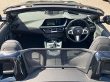 国道246号線沿い、南町田グランベリーパーク駅すぐ。BMW Premium Selection 東名横浜/〒194-0004 東京都町田市鶴間5-18-1/TEL:042-788-8022