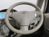 ハンドルは車を運転する上で、ずっと握っている重要なパーツです。手にフィットする物がいいですよね♪