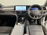 クリーニングが施された中古車で快適なドライブを!清潔な車内環境と美しい外観が、上質な移動空間を演出します。
