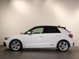 A1スポーツバック 25 TFSI Sライン 