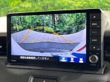 【バックカメラ】駐車時に後方がリアルタイム映像で確認できます。大型商業施設や立体駐車場での駐車時や、夜間のバック時に大活躍!運転スキルに関わらず、今や必須となった装備のひとつです!